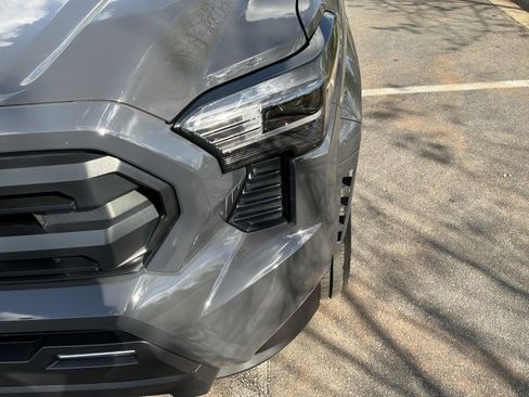 Used 2025 Toyota Tacoma SR5 image 6