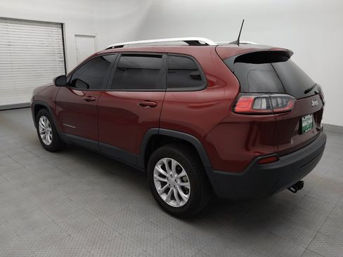 Used 2021 Jeep Cherokee Latitude FWD image 3