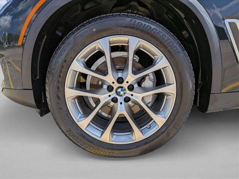Used 2021 BMW X5 xDrive40i w/ Convenience Package AWD/4WD image 25