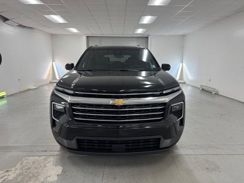 New 2026 Chevrolet Traverse LT w/ Driver Confidence Package image 2