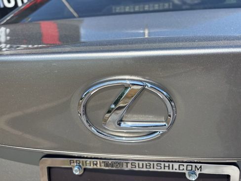 Used 2016 Lexus IS 200t RWD image 29