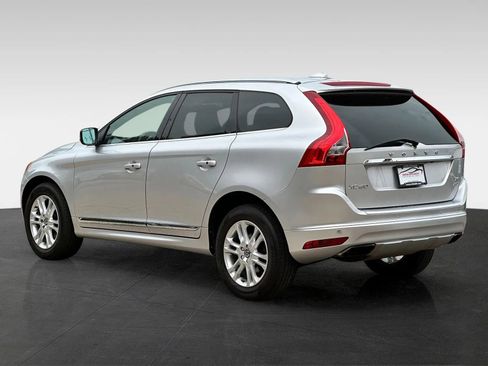 Used 2016 Volvo XC60 T5 Premier w/ Protection Package AWD/4WD image 5