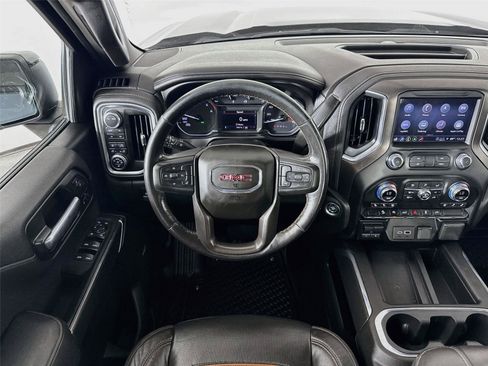Used 2021 GMC Sierra 1500 AT4 w/ AT4 Preferred Package AWD/4WD image 23