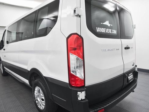 Used 2023 Ford Transit 350 XLT image 5