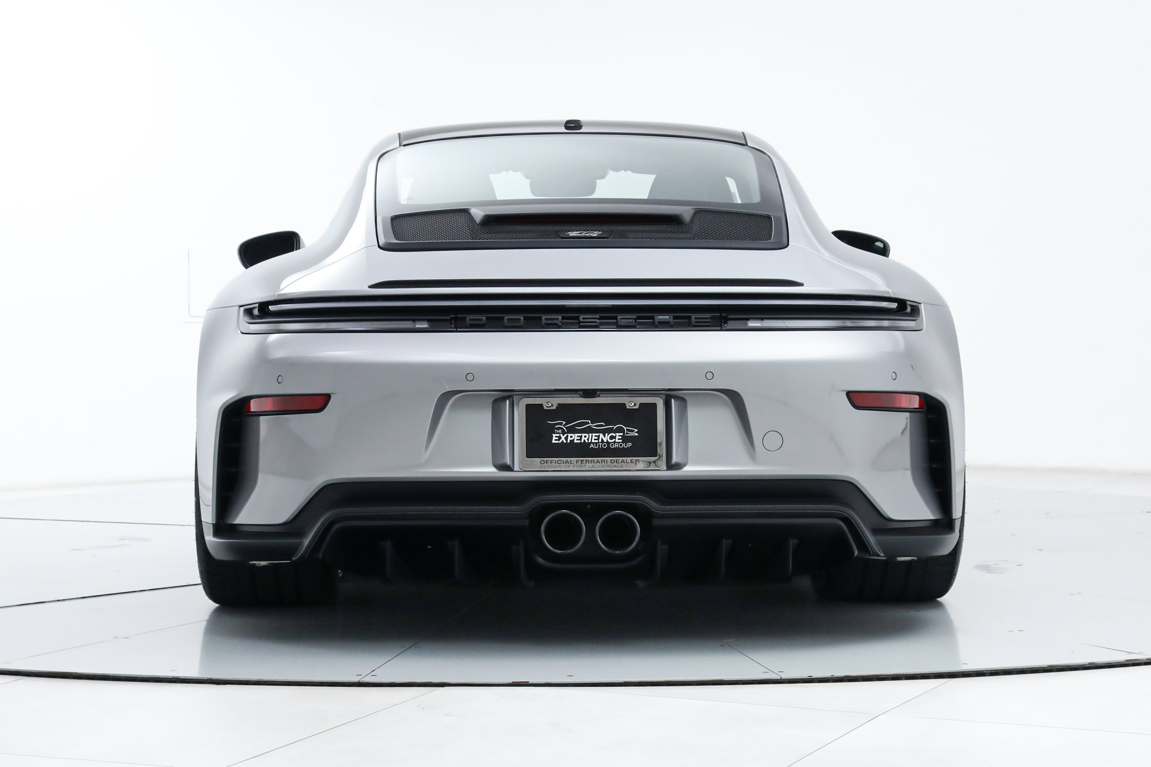 Used 2026 Porsche 911 GT3 RWD image 4