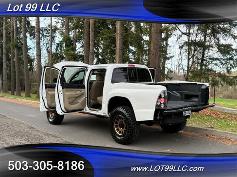Used 2012 Toyota Tacoma PreRunner w/ SR5 Pkg image 49