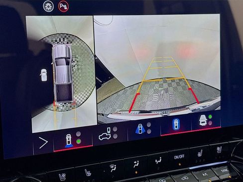 New 2026 GMC Canyon Denali image 14