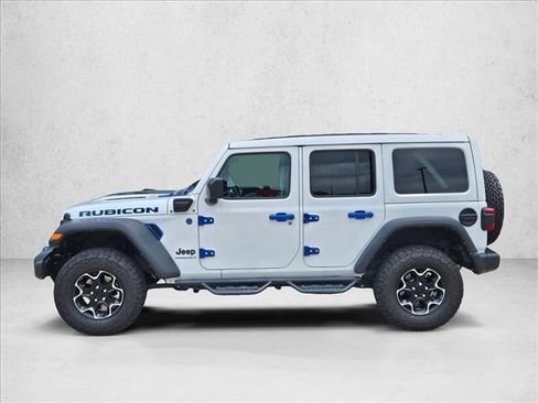 Used 2023 Jeep Wrangler Unlimited Rubicon 4xe w/ Cold Weather Group AWD/4WD image 8