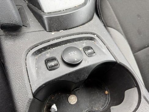 Used 2014 Ford Focus SE w/ SE Winter Package image 16