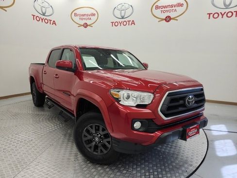 Certified 2022 Toyota Tacoma SR5 image 1