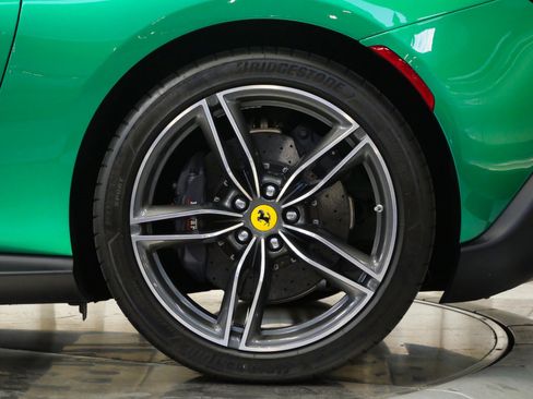 Used 2024 Ferrari Roma Spider image 10