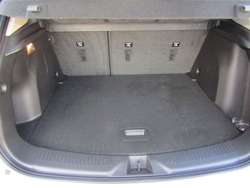 Used 2022 Buick Encore GX Preferred w/ Sport Touring Package FWD image 15