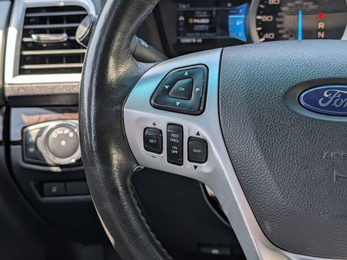 Used 2013 Ford Explorer Limited FWD image 26