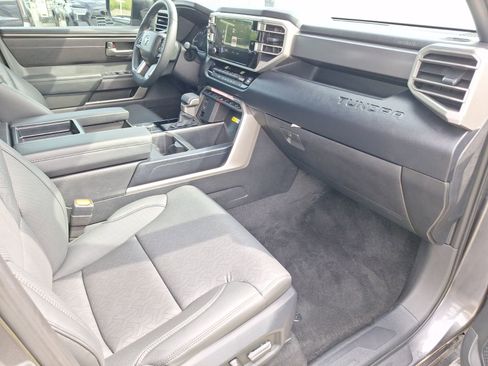 Used 2025 Toyota Tundra SR5 image 33