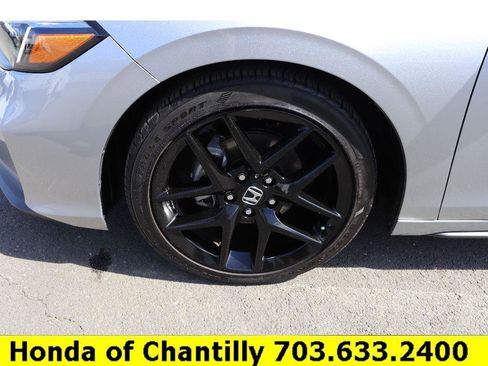 Certified 2025 Honda Civic Sport image 31