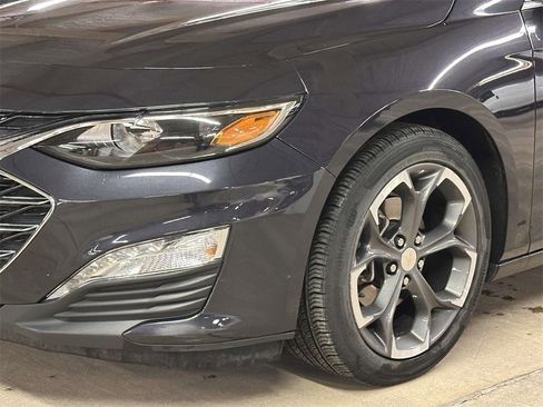 Used 2022 Chevrolet Malibu LT image 10