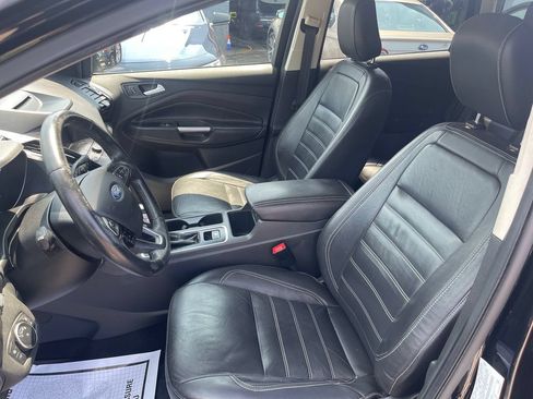 Used 2018 Ford Escape SEL AWD/4WD image 14