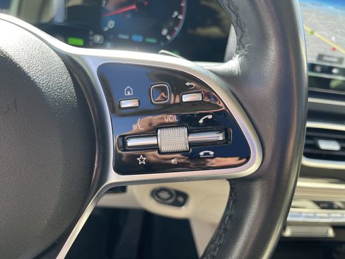 Certified 2022 Mercedes-Benz GLS 450 4MATIC image 20