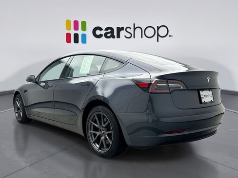 Used 2023 Tesla Model 3 Standard Range RWD image 3