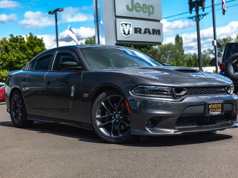 Used 2023 Dodge Charger Scat Pack w/ Plus Group RWD image 1