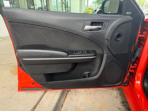Used 2020 Dodge Charger Scat Pack RWD image 36