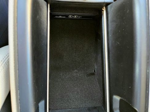 Used 2020 Mercedes-Benz C 300 Sedan image 34