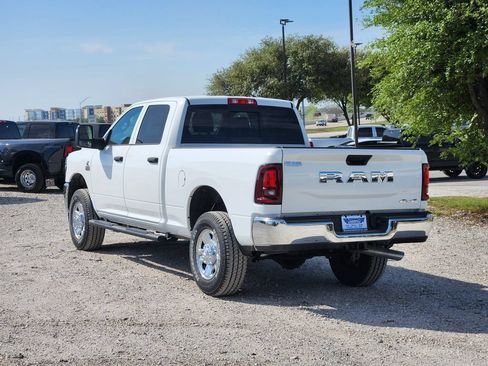 New 2026 RAM 2500 Tradesman AWD/4WD image 3