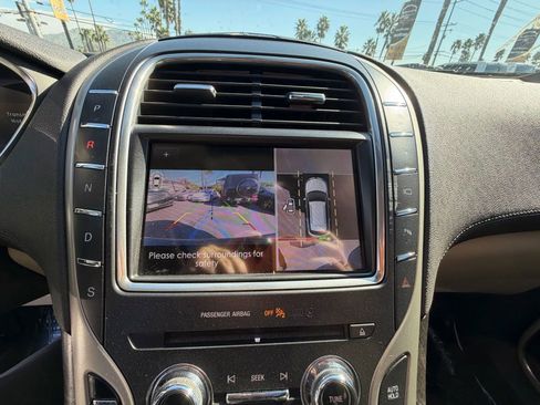 Used 2020 Lincoln Nautilus Reserve w/ Equipment Group 201A image 20