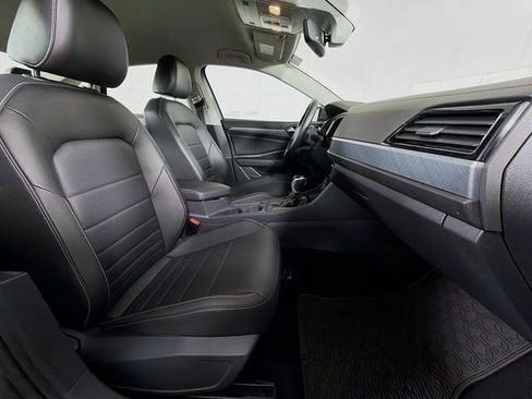 Used 2022 Volkswagen Jetta SE FWD image 33