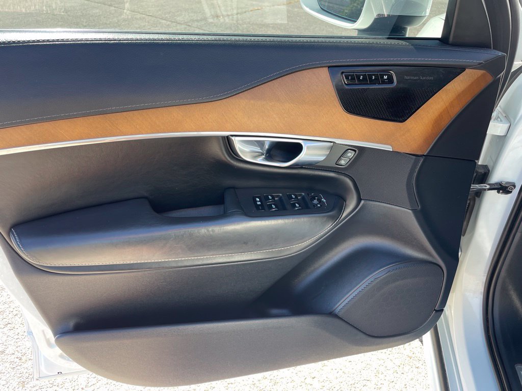 Used 2019 Volvo XC90 T6 Inscription w/ Advanced Package AWD/4WD image 9