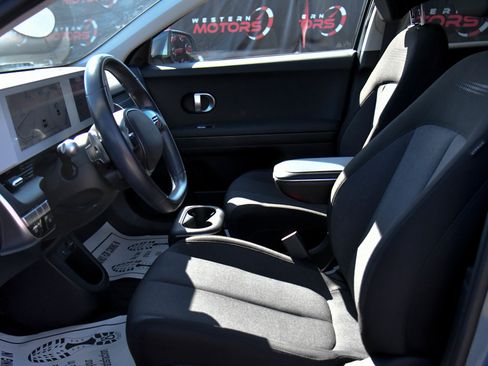 Used 2024 Hyundai Ioniq 5 SE RWD image 18