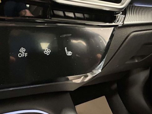 New 2026 Nissan Sentra SV FWD image 20