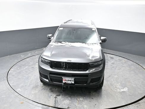 New 2025 Jeep Grand Cherokee L Limited image 33