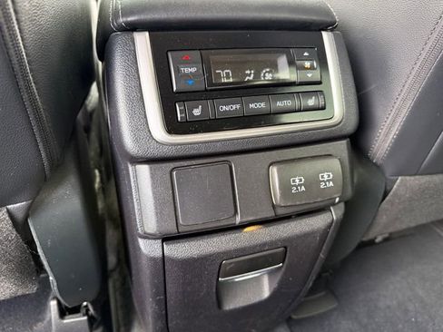 Used 2021 Subaru Ascent Limited w/ Technology Package AWD/4WD image 14