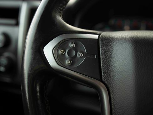 Used 2017 Chevrolet Silverado 1500 LT w/ Snow Plow Prep Package image 4