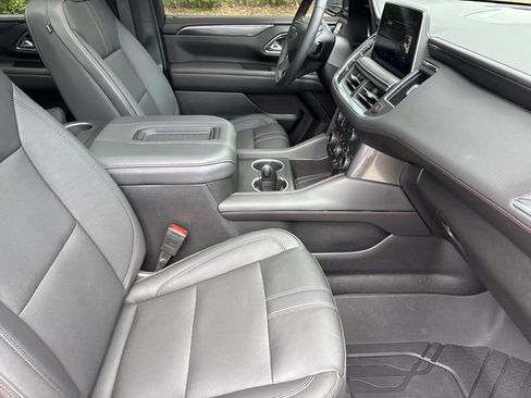 Used 2024 Chevrolet Tahoe RST w/ Luxury Package AWD/4WD image 24