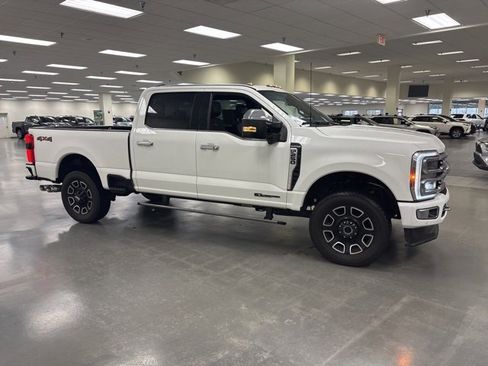 Used 2024 Ford F250 Platinum w/ Snow Plow Prep Package image 8
