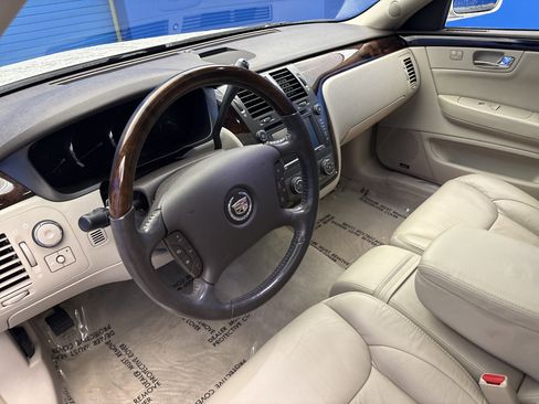 Used 2010 Cadillac DTS Premium w/ Driver Awareness Package FWD image 11