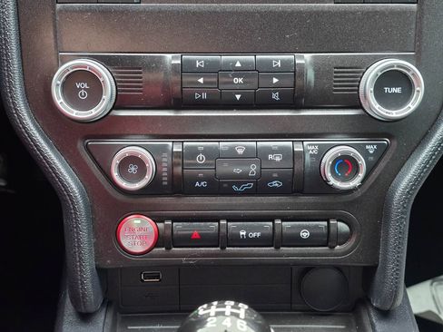 Used 2020 Ford Mustang GT RWD image 17