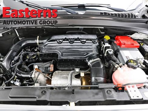 Used 2022 Jeep Renegade Limited w/ Sun, Sound & Wheels Group AWD/4WD image 7
