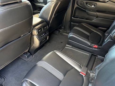 Certified 2024 Honda Pilot EX-L image 7