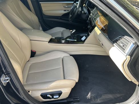 Used 2017 BMW 330i xDrive Sedan AWD/4WD image 15