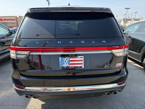 Used 2020 Lincoln Aviator Reserve w/ Elements Package Plus AWD/4WD image 19