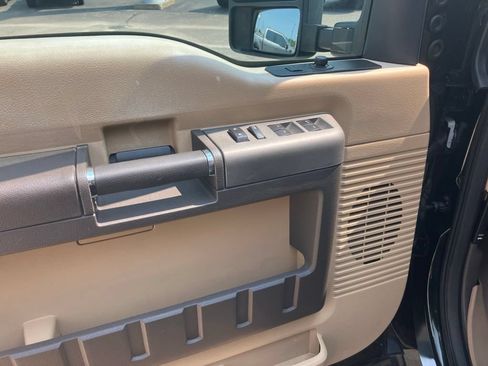 Used 2012 Ford F250 Lariat w/ Chrome Pkg AWD/4WD image 10
