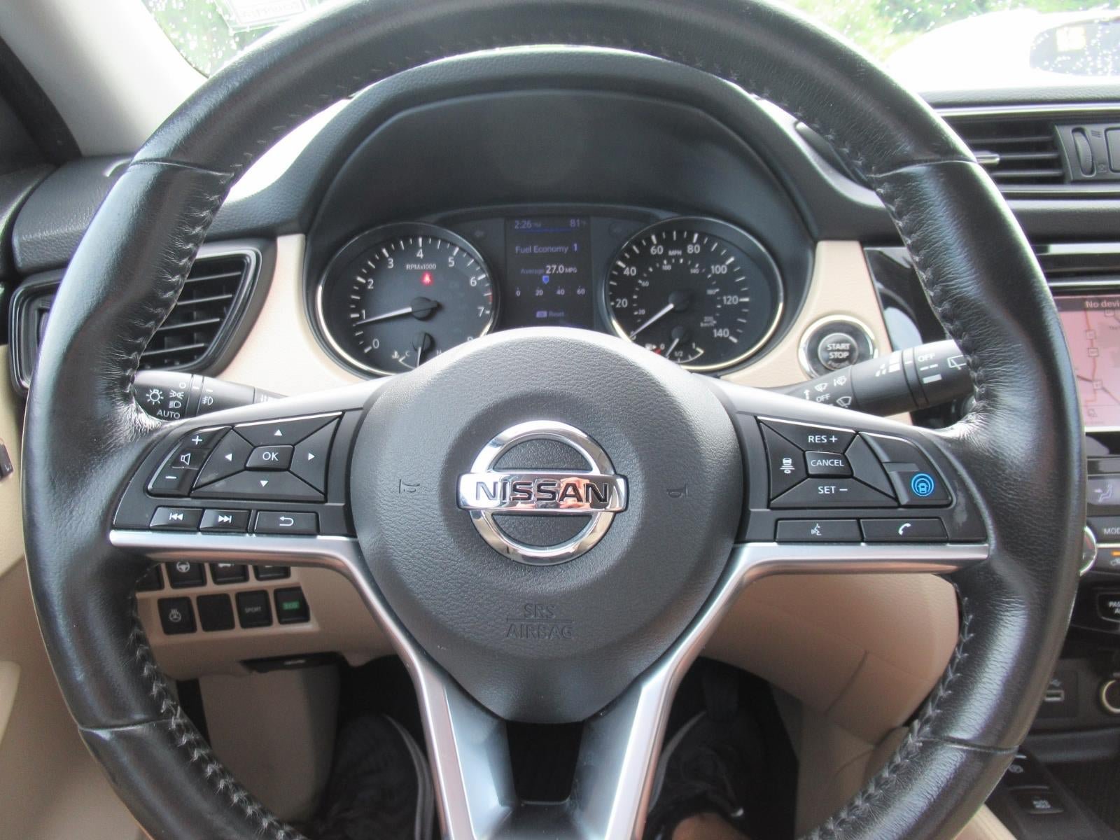 Used 2018 Nissan Rogue SL w/ Premium Package FWD image 24