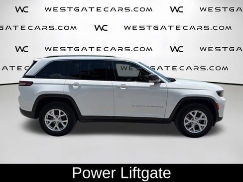 Used 2023 Jeep Grand Cherokee Limited AWD/4WD image 5