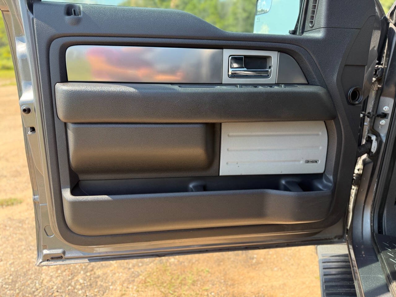 Used 2013 Ford F150 FX4 w/ Luxury Equipment Group AWD/4WD image 29