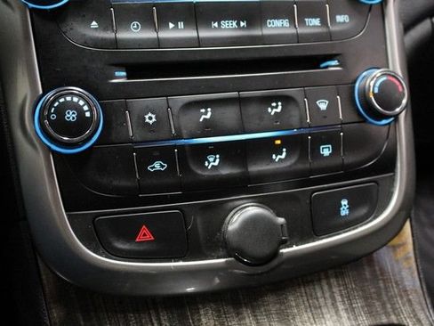 Used 2014 Chevrolet Malibu LT w/ Power Convenience Package FWD image 28