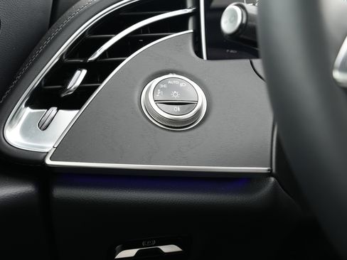 New 2025 Mercedes-Benz E 450 4MATIC All-Terrain Wagon image 32