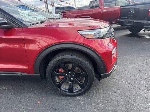 Used 2021 Ford Explorer ST w/ Equipment Group 401A image 2